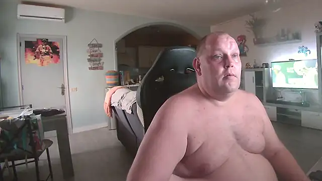 Snapshot of Hotfire-112 chatting on 22, 3, 2026 Hotfire-112 online show from 22, 3, 2026