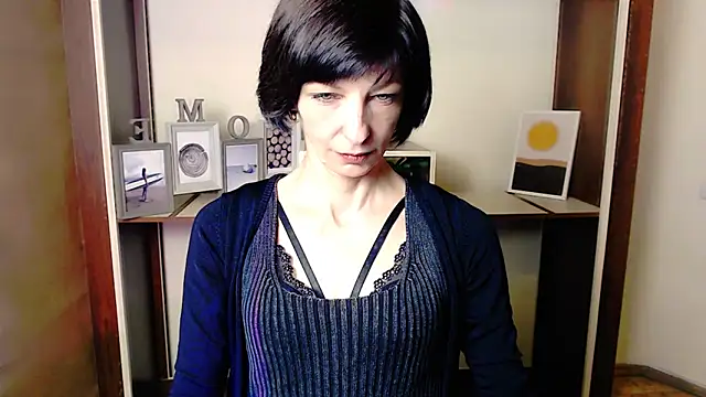  AngeliaFlow  online show from 1, 10, 2025