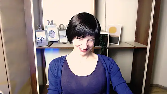  AngeliaFlow  online show from 1, 12, 2025