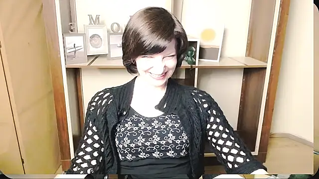  AngeliaFlow  online show from 18, 5, 2026
