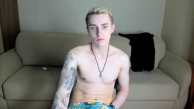 Snapshot of crazybottom99 chatting on 20, 3, 2025 crazybottom99 online show from 20, 3, 2025