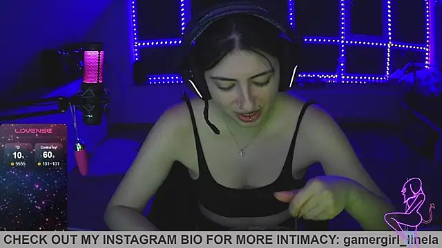 Snapshot of Gamergirl-Linela chatting on 16, 9, 2025 Gamergirl-Linela online show from 16, 9, 2025