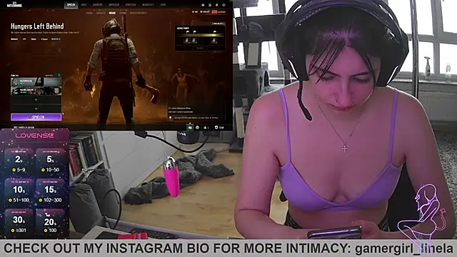 Snapshot of Gamergirl-Linela chatting on 4, 10, 2025 Gamergirl-Linela online show from 4, 10, 2025