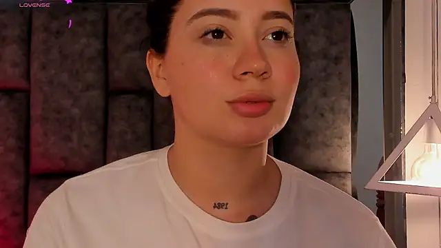 Snapshot of Morgan_Wright chatting on 6, 3, 2025 Morgan Wright online show from 6, 3, 2025