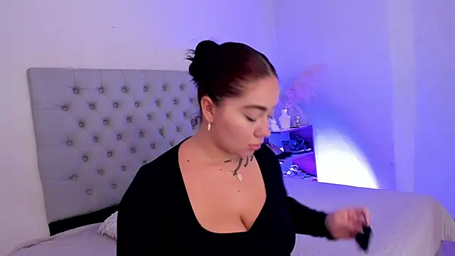 Snapshot of Morgan_Wright chatting on 14, 11, 2025 Morgan Wright online show from 14, 11, 2025