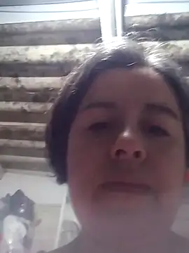 Saori Sann  online show from 4, 3, 2025