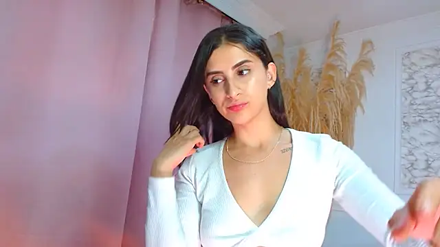Snapshot of Danella_houston chatting on 8, 6, 2026 Danella houston online show from 8, 6, 2026