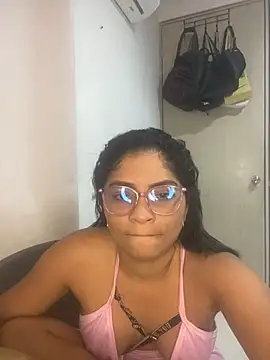 Snapshot of Tana_latin chatting on 27, 2, 2025 Tana latin online show from 27, 2, 2025