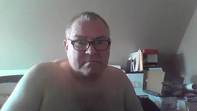 mkestr69 online show from 21, 4, 2026