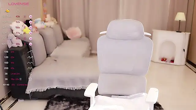 Snapshot of Moonccoi chatting on 18, 2, 2025 Moonccoi online show from 18, 2, 2025