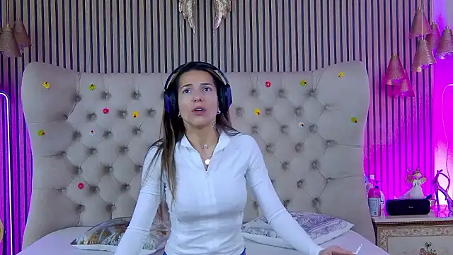 PlayfulShow online show from 6, 1, 2026