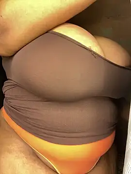 NonoGotBoobies online show from 1, 4, 2026