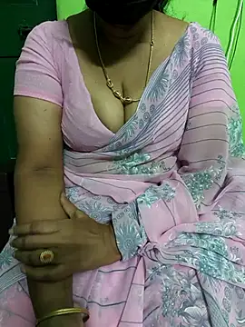 Snapshot of niiveditha chatting on 20, 3, 2025 niiveditha online show from 20, 3, 2025