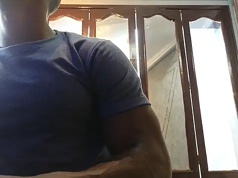 LiamRivers  online show from 17, 2, 2026