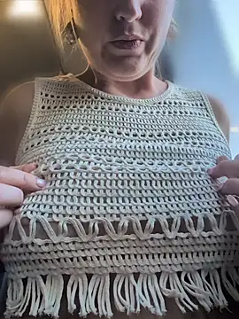 Sexybiene969 online show from 9, 7, 2026