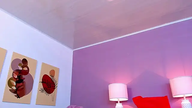 scarlet edwars online show from 11, 2, 2025