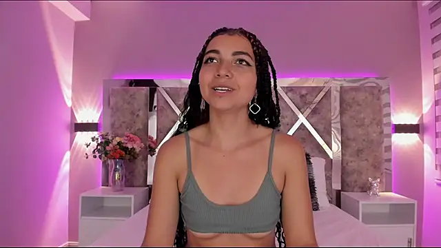 ValerieHyde online show from 1, 3, 2025