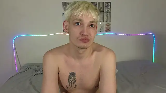 Julian wins online show from 22, 3, 2026