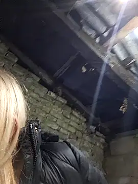 hotamanda01 online show from 12, 11, 2025