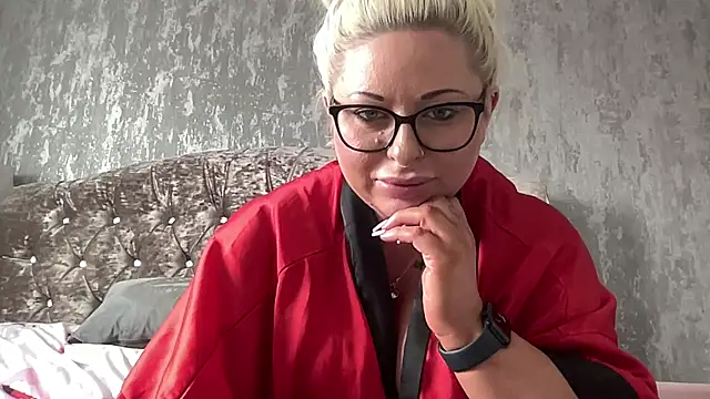 GemaJBusty online show from 3, 3, 2025