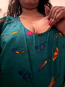 Snapshot of sinnerlady chatting on 2, 11, 2025 sinnerlady online show from 2, 11, 2025