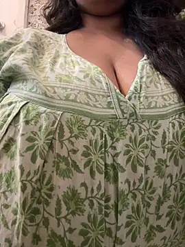 Snapshot of sinnerlady chatting on 4, 11, 2025 sinnerlady online show from 4, 11, 2025