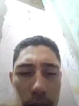 Snapshot of shuelldin chatting on 8, 2, 2025 shuelldin online show from 8, 2, 2025