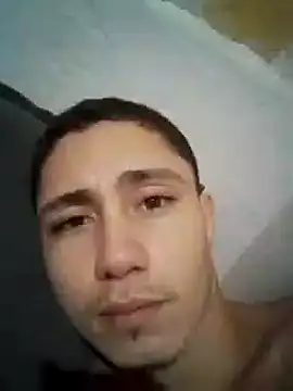 Snapshot of shuelldin chatting on 11, 3, 2025 shuelldin online show from 11, 3, 2025