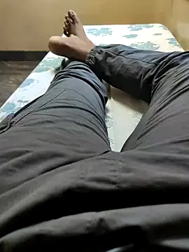 Tamil small cock online show from 18, 3, 2025