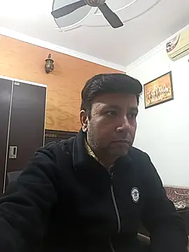 innocentboy1987 online show from 20, 12, 2025