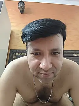 innocentboy1987 online show from 12, 7, 2026