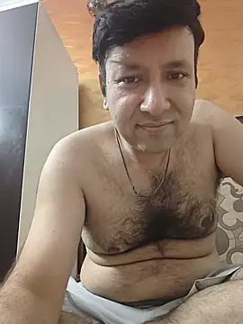 innocentboy1987 online show from 15, 7, 2026