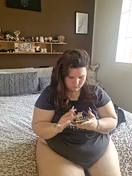 kitsune giada online show from 21, 3, 2025