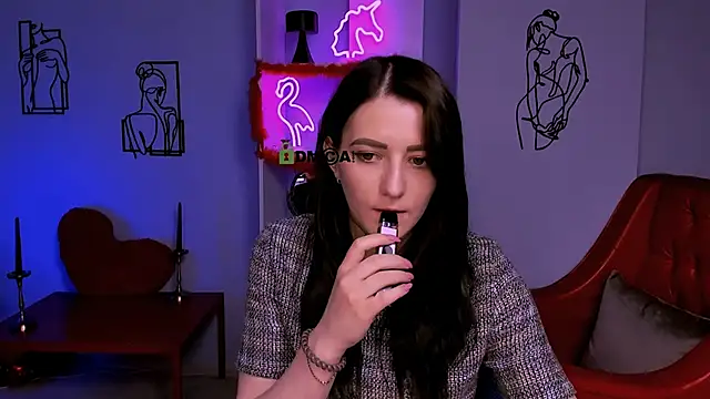 catherine kitty online show from 11, 3, 2025