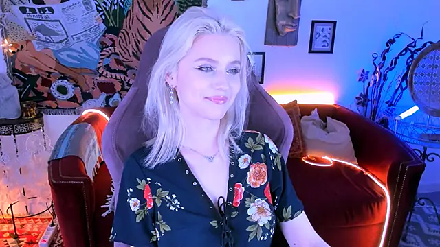 LeonaStane online show from 20, 3, 2025