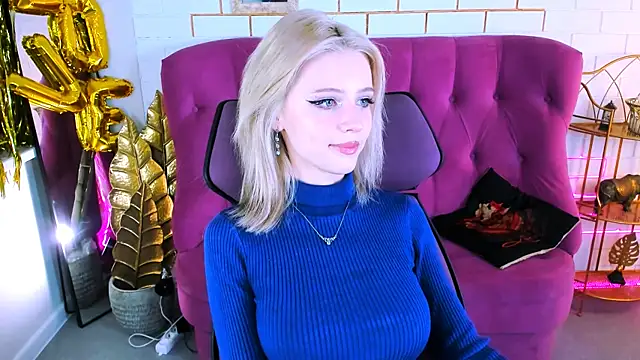 LeonaStane online show from 20, 11, 2025