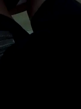 Snapshot of garoto-pirocudo chatting on 15, 10, 2025 garoto-pirocudo online show from 15, 10, 2025