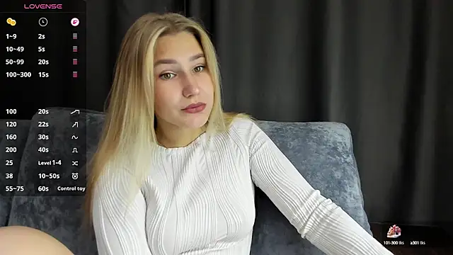 Snapshot of And1sa chatting on 21, 9, 2025 And1sa online show from 21, 9, 2025