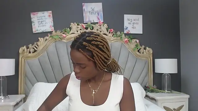 LindaBird online show from 15, 2, 2025