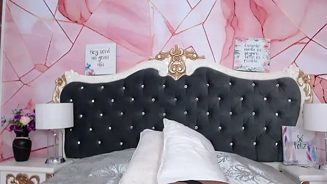 LindaBird online show from 22, 9, 2025