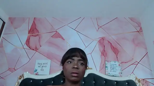 LindaBird online show from 31, 10, 2025