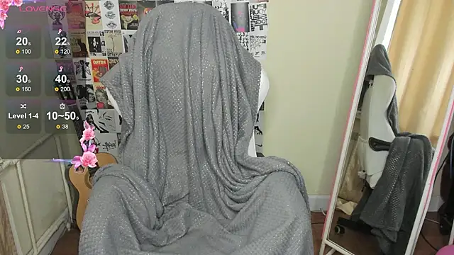 Snapshot of EvelinaLuu chatting on 20, 3, 2026 EvelinaLuu online show from 20, 3, 2026