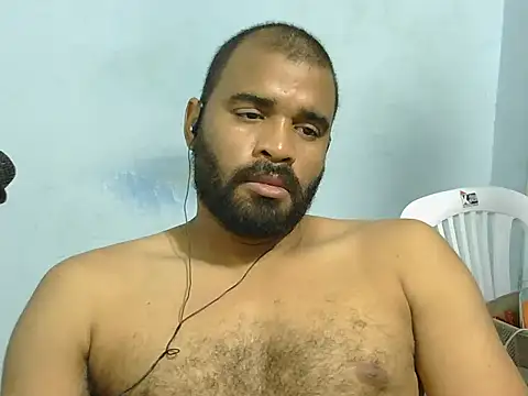 Snapshot of YOX22 chatting on 25, 7, 2026 YOX22 online show from 25, 7, 2026