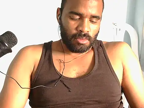 Snapshot of YOX22 chatting on 29, 7, 2026 YOX22 online show from 29, 7, 2026