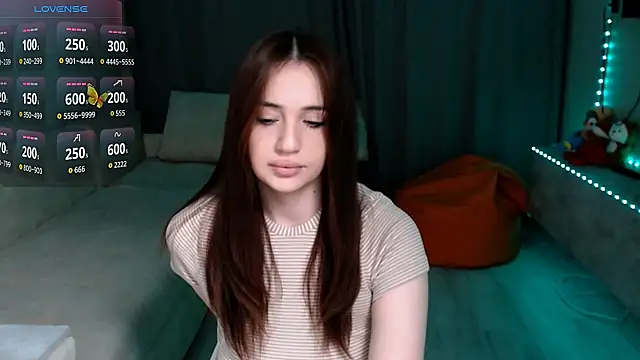 Snapshot of Lea_Atreides chatting on 10, 11, 2025 Lea Atreides online show from 10, 11, 2025