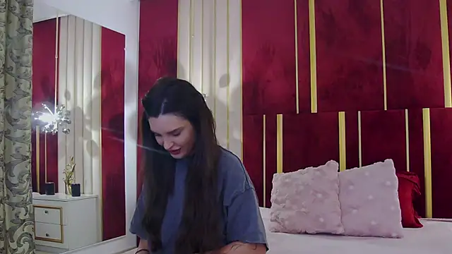 ChloeSins  online show from 25, 5, 2026