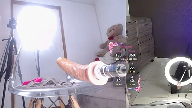 luciana hunters online show from 13, 9, 2025