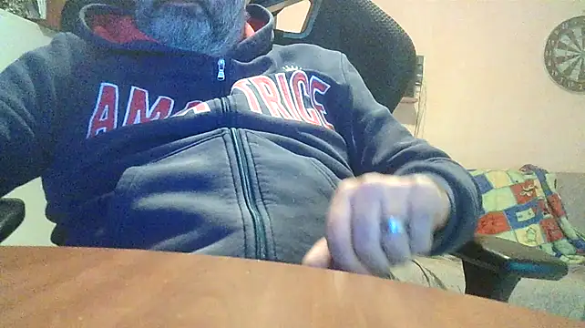 Snapshot of lanata chatting on 11, 2, 2025 lanata online show from 11, 2, 2025