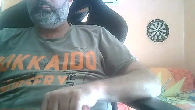 Snapshot of lanata chatting on 8, 10, 2025 lanata online show from 8, 10, 2025