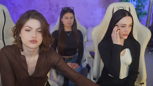 Snapshot of Ayza054 chatting on 21, 3, 2025 Ayza054 online show from 21, 3, 2025